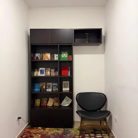 The Four Apartman Tirana